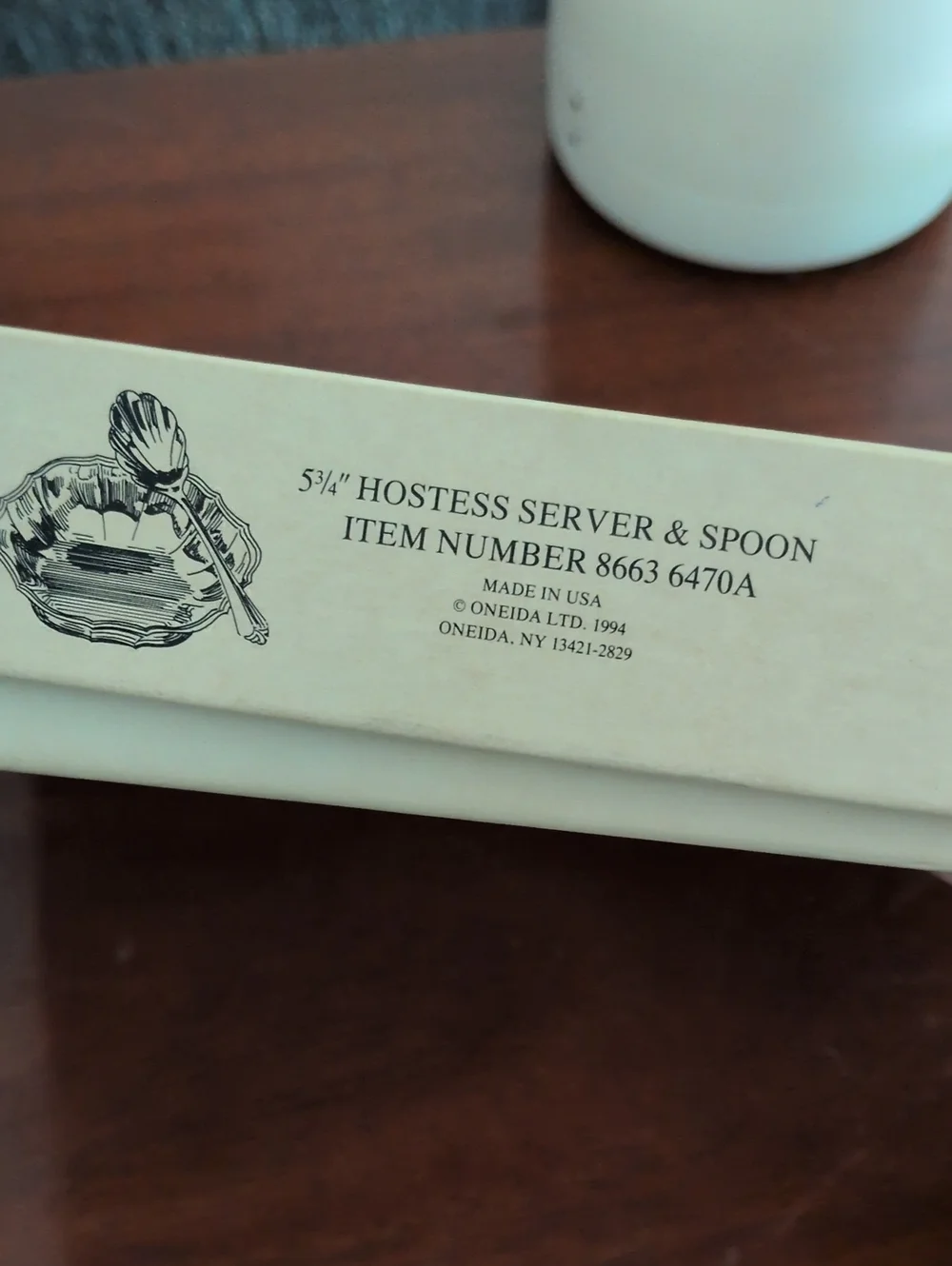 Oneida Silverplate in Box Serving Tray and Spoon  NWT